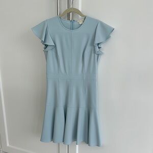 Elegant Shoshanna Light Blue Flutter Sleeve Dress with seaming size 4
